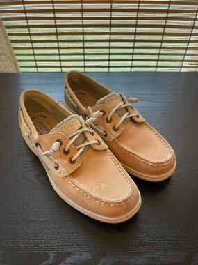 Sperry Men’s Light Brown/Tan Leather 2-Eye Boat Shoes